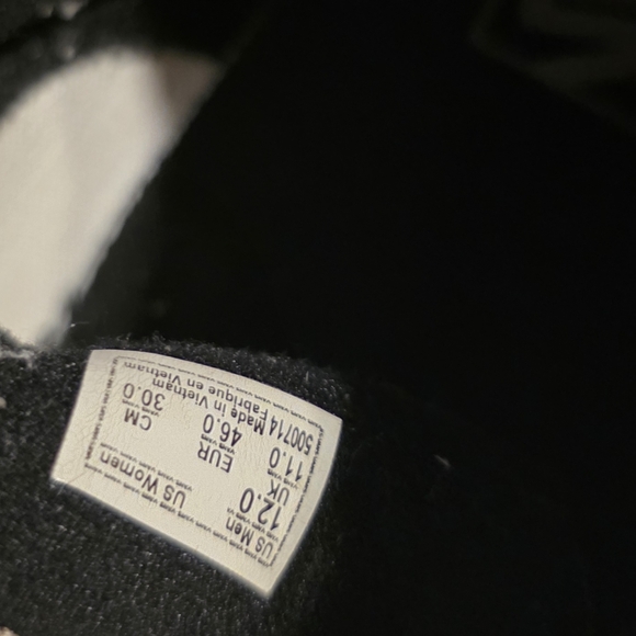 Vans White and Black Sneakers - Picture 11 of 13